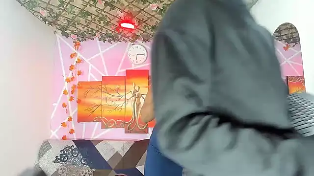 Snapshot of Lizeth_hot2002 chatting on 02.16.26 Lizeth hot2002 online show from 02.16.26