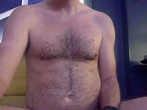 Snapshot of daddyffpig chatting on 02.10.26 daddyffpig online show from 02.10.26