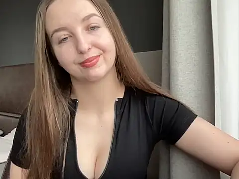 CharlotteXGold online show from 03.08.26