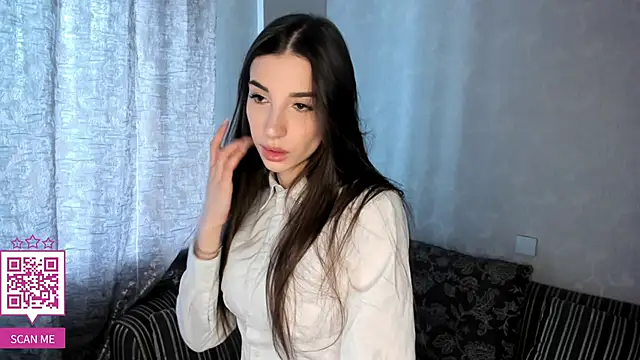 Snapshot of LaneLove1 chatting on 02.15.26 LaneLove1 online show from 02.15.26