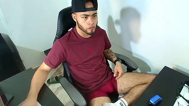 Xanderstone00 online show from 02.17.26