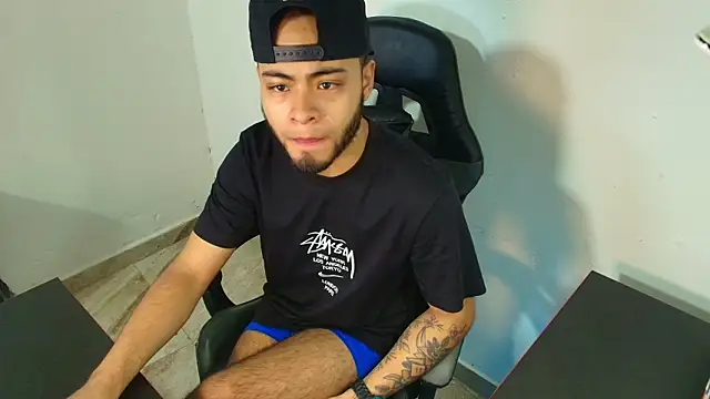 Xanderstone00 online show from 02.24.26