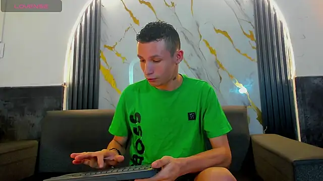 Isaak 26 online show from 03.04.26