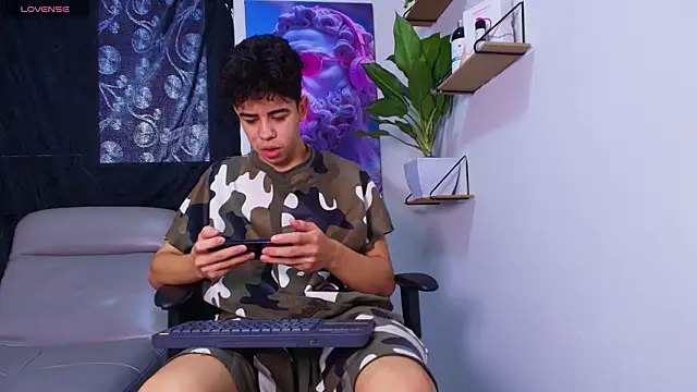 Gael moon  online show from 02.17.26