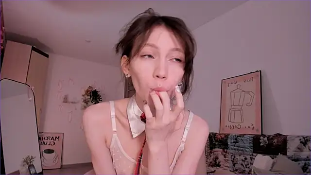 MiaPimmy online show from 04.19.26