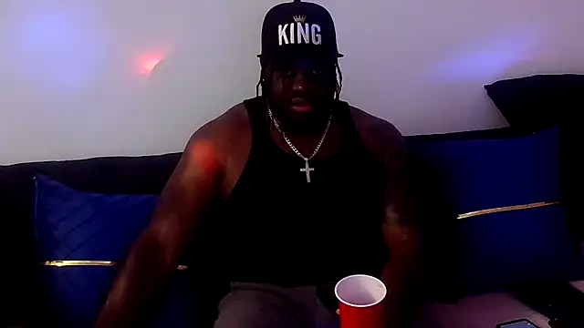 darkstallion7 online show from 04.25.26