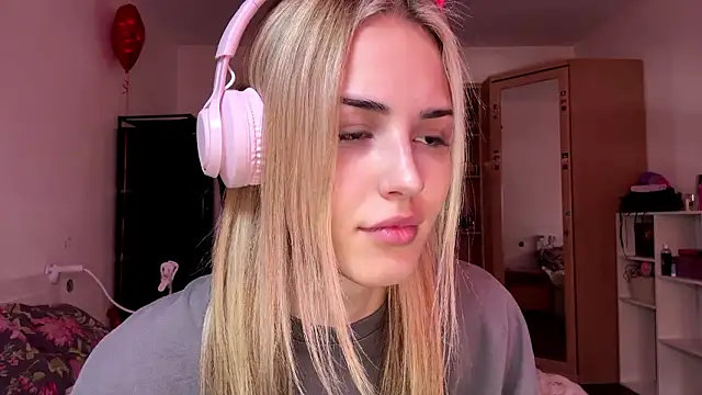 Evva mayy online show from 03.05.26