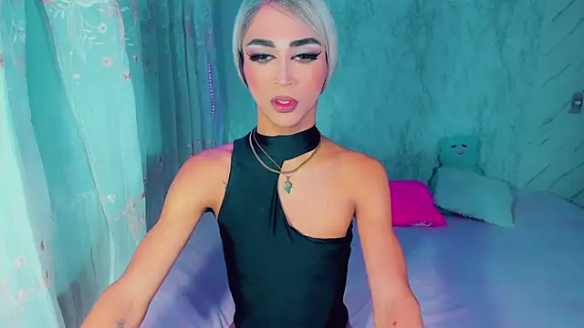 Snapshot of ashleypartystar11 chatting on 02.22.26 ashleypartystar11 online show from 02.22.26