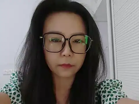 yunchui0101 online show from 02.13.26