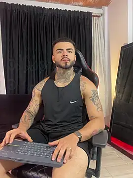 Snapshot of Benjii_Carter1 chatting on 02.26.26 Benjii Carter1 online show from 02.26.26