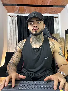 Benjii Carter1 online show from 04.12.26