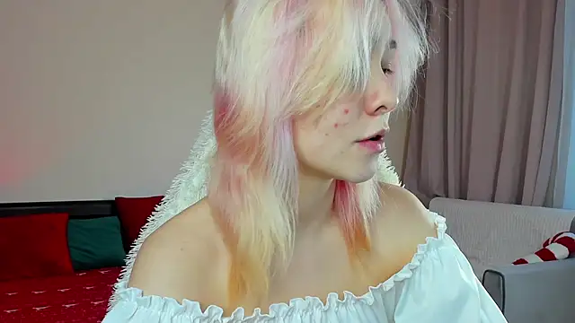 EmilyTrase online show from 04.20.26