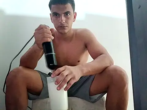 Snapshot of Ironid chatting on 02.13.26 Ironid online show from 02.13.26