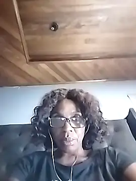 Snapshot of KINKYDOLL4U chatting on 02.09.26 KINKYDOLL4U online show from 02.09.26