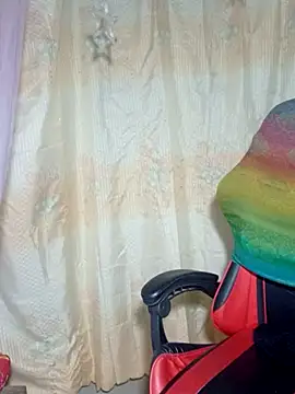 Snapshot of yun_2006 chatting on 02.16.26 yun 2006 online show from 02.16.26