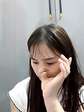 Snapshot of -Dumi- chatting on 03.03.26 -Dumi- online show from 03.03.26