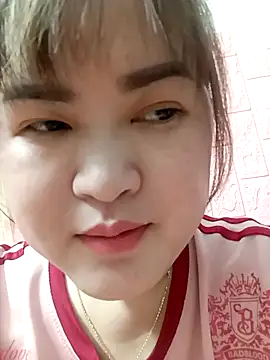 Snapshot of Kee-kimlee chatting on 02.16.26 Kee-kimlee online show from 02.16.26