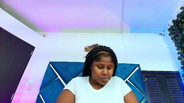 Snapshot of AlexaRousse4u chatting on 05.11.26 AlexaRousse4u online show from 05.11.26