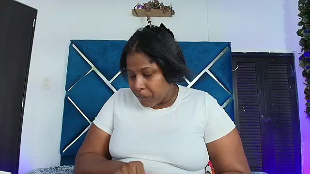 Snapshot of AlexaRousse4u chatting on 06.06.26 AlexaRousse4u online show from 06.06.26