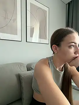  Patricia P online show from 07.04.26