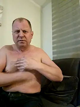 Snapshot of Demik71 chatting on 03.02.26 Demik71 online show from 03.02.26