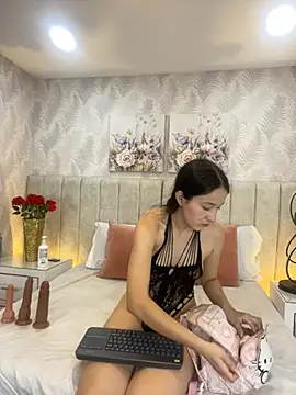 Brisa Silva online show from 06.25.26