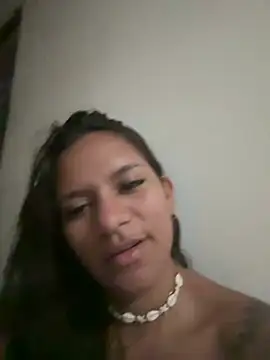 Snapshot of amara_wet04 chatting on 06.18.26 amara wet04 online show from 06.18.26