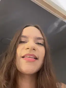 Snapshot of amara_wet04 chatting on 06.22.26 amara wet04 online show from 06.22.26