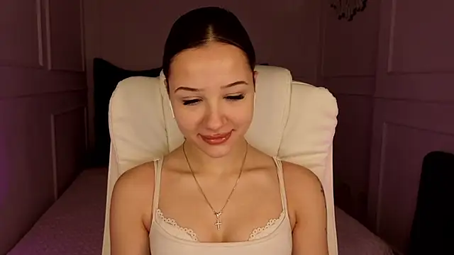 baby brunettee  online show from 03.05.26