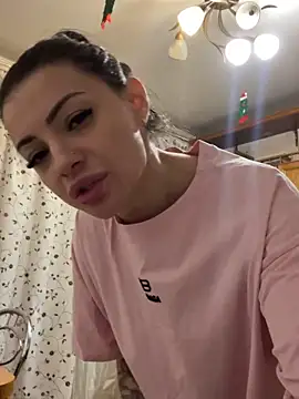 Layana Ro online show from 02.16.26