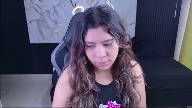 Sophie19   online show from 03.29.26