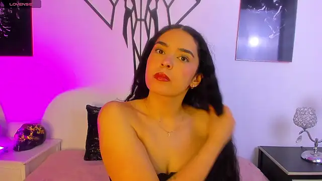 antonella as online show from 02.28.26