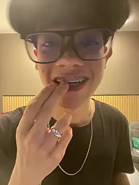 Snapshot of Santi_Princex chatting on 05.03.26 Santi Princex online show from 05.03.26
