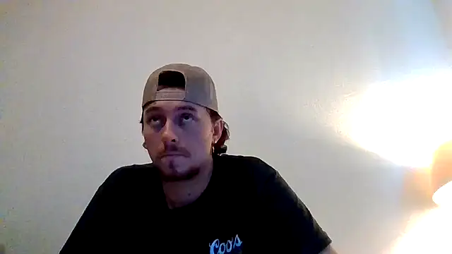 Snapshot of Tallhungandcloudy chatting on 02.14.26 Tallhungandcloudy online show from 02.14.26