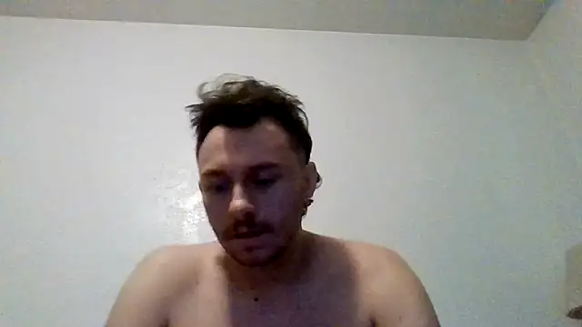 Snapshot of Tallhungandcloudy chatting on 03.02.26 Tallhungandcloudy online show from 03.02.26