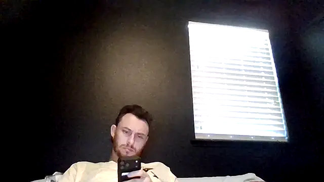 Snapshot of Tallhungandcloudy chatting on 06.27.26 Tallhungandcloudy online show from 06.27.26