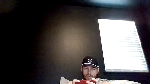 Snapshot of Tallhungandcloudy chatting on 07.14.26 Tallhungandcloudy online show from 07.14.26