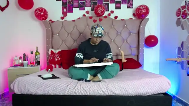 nat evans8 online show from 02.17.26