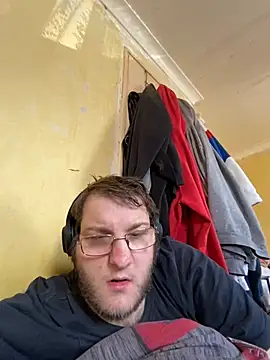 Snapshot of paulsurrey12 chatting on 07.16.26 paulsurrey12 online show from 07.16.26