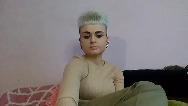 Snapshot of AlisaDear257 chatting on 03.03.26 AlisaDear257 online show from 03.03.26