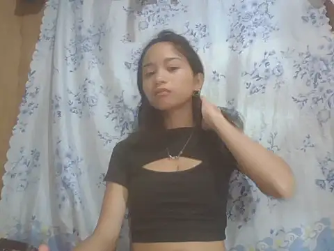 Asianpinay Skinny1818 online show from 02.10.26