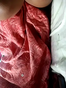 Snapshot of Hot-mohine chatting on 04.30.26 Hot-mohine online show from 04.30.26