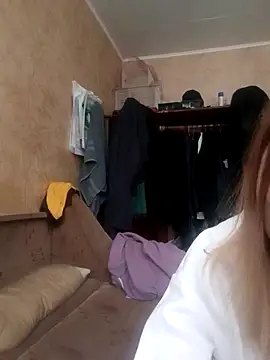 Snapshot of EvaTallor chatting on 02.12.26 EvaTallor online show from 02.12.26