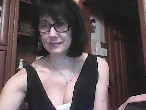 Snapshot of Vlastelina chatting on 02.19.26 Vlastelina online show from 02.19.26