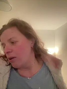 Laura-Loveyou online show from 04.01.26