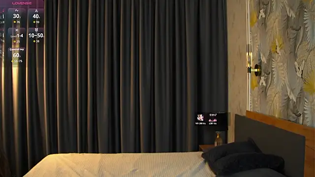 MarenCalarco online show from 02.25.26