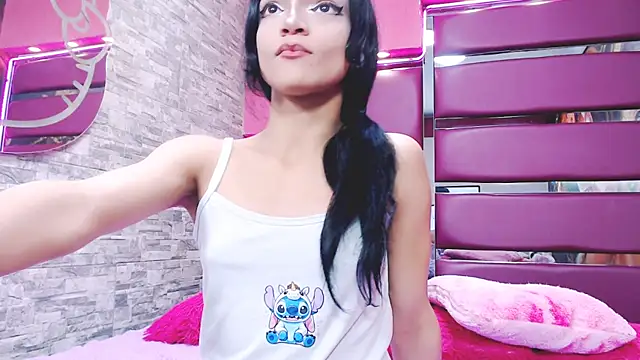 Maddy cute18 online show from 02.18.26