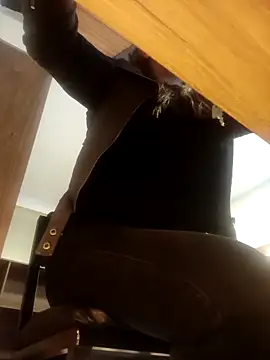 eva vidal  online show from 04.15.26