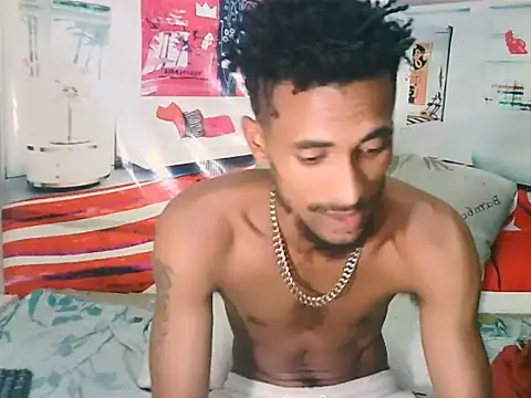 Snapshot of EroticPoison69 chatting on 02.27.26 EroticPoison69 online show from 02.27.26