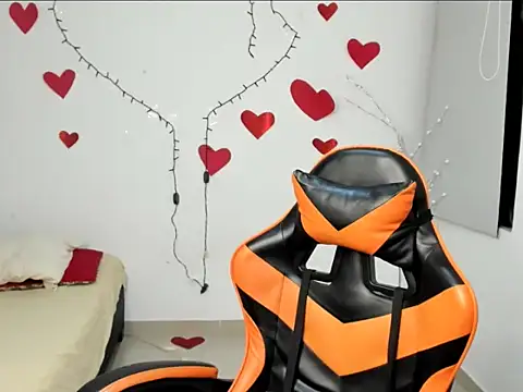 RYAN MYEARZ   online show from 02.20.26